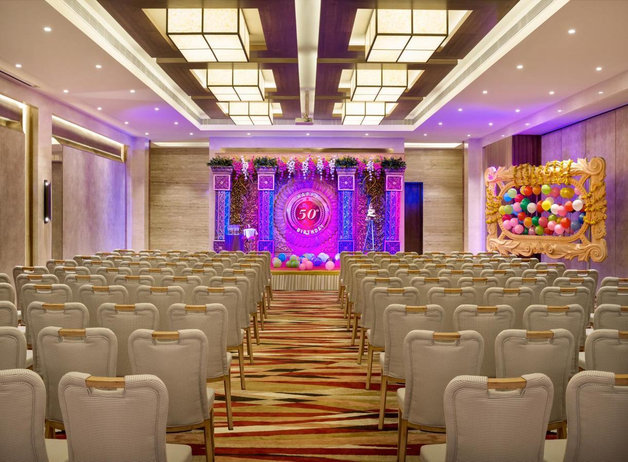 เดอะ เรซิเดนซี ทาวเวอร์ โคอิมบาตอร์ Hotel โคอิมบาทอร์ ภายนอก รูปภาพ