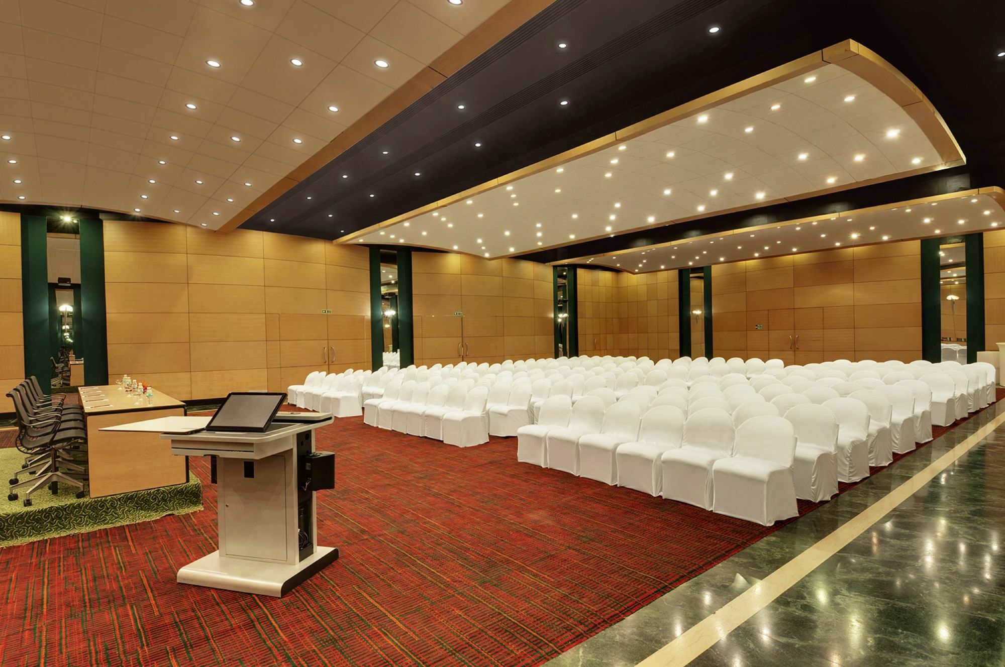 เดอะ เรซิเดนซี ทาวเวอร์ โคอิมบาตอร์ Hotel โคอิมบาทอร์ ภายนอก รูปภาพ
