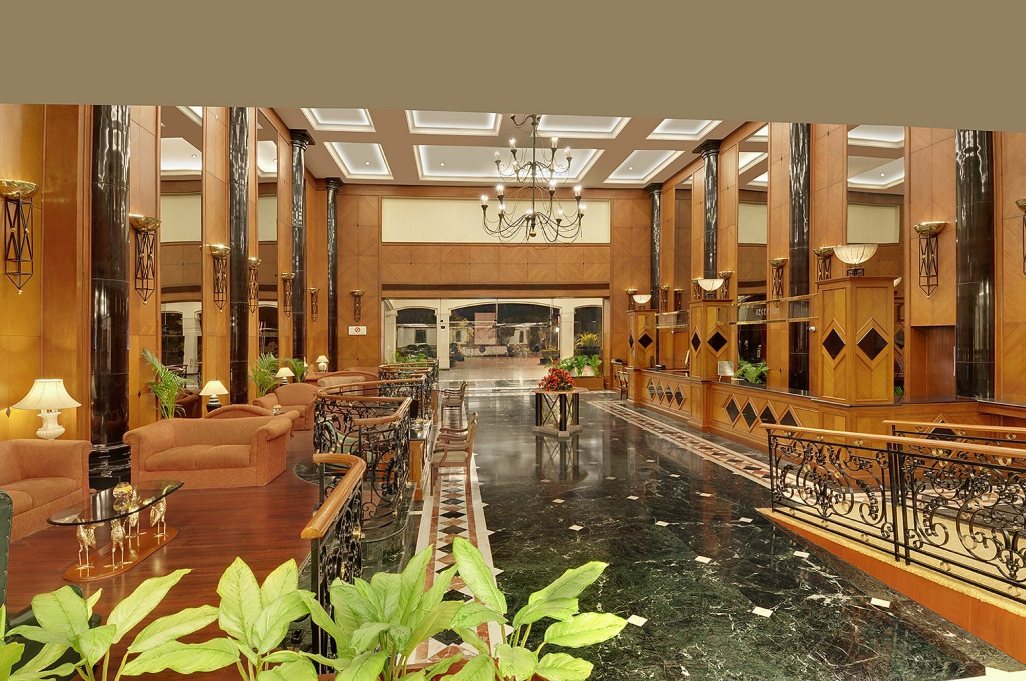 เดอะ เรซิเดนซี ทาวเวอร์ โคอิมบาตอร์ Hotel โคอิมบาทอร์ ภายนอก รูปภาพ