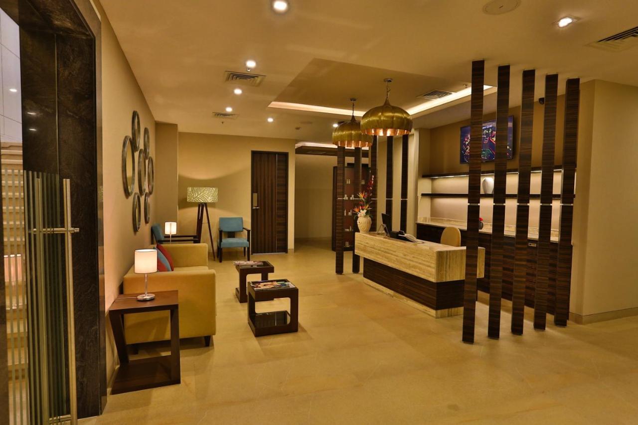 เดอะ เรซิเดนซี ทาวเวอร์ โคอิมบาตอร์ Hotel โคอิมบาทอร์ ภายนอก รูปภาพ